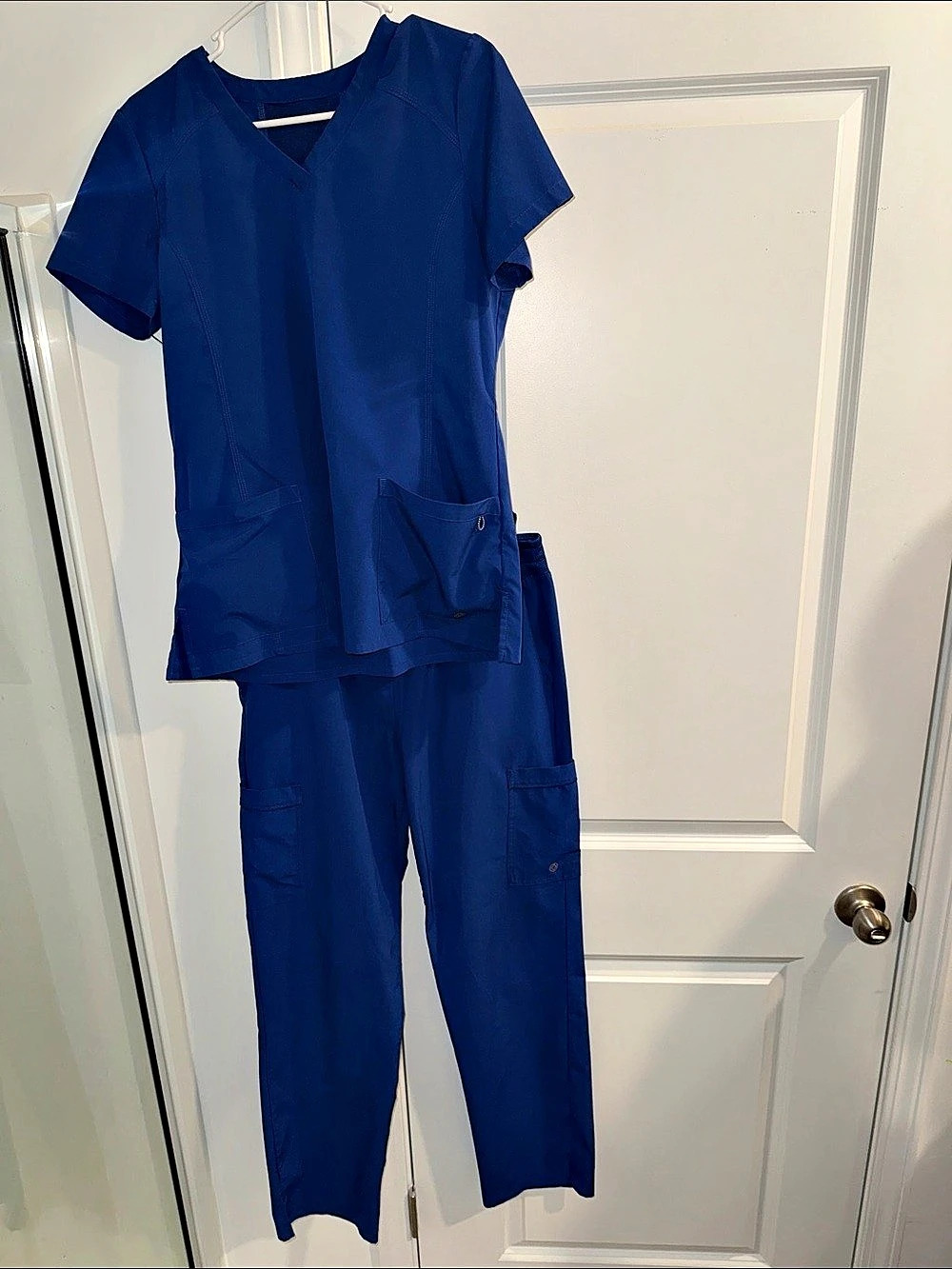White Cross Fit Scrub Set Blue Short-Sleeve Top S and Pants M
